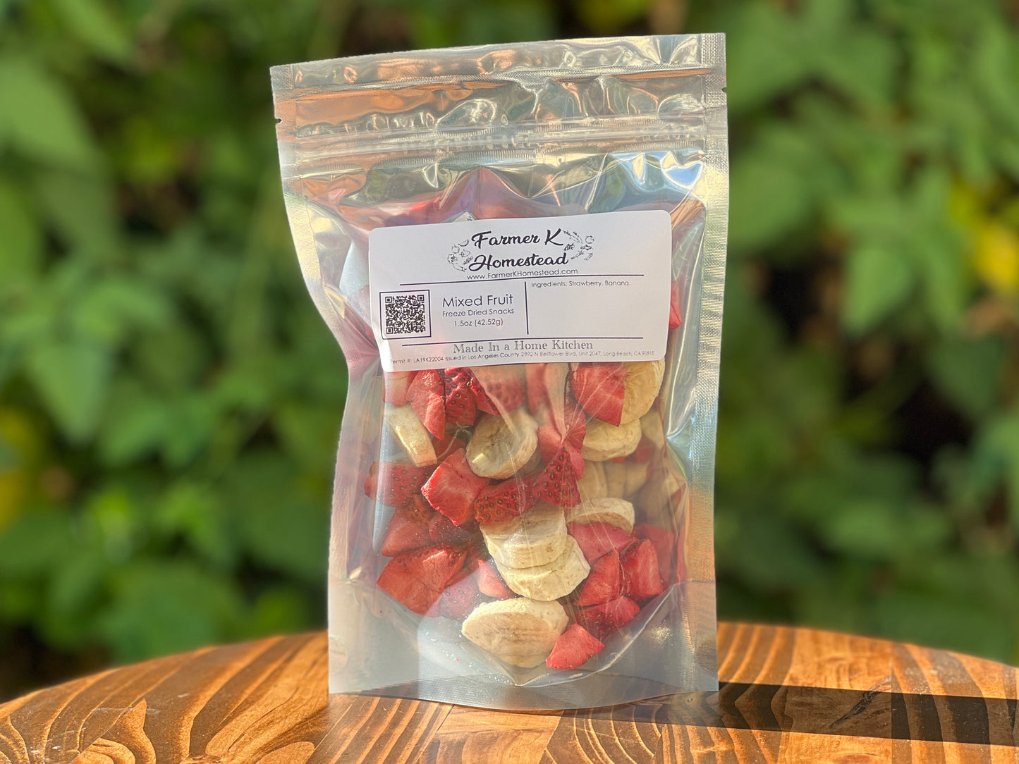 Strawberry & Banana Mixed Fruit Freeze Dried Snacks - 1.0oz