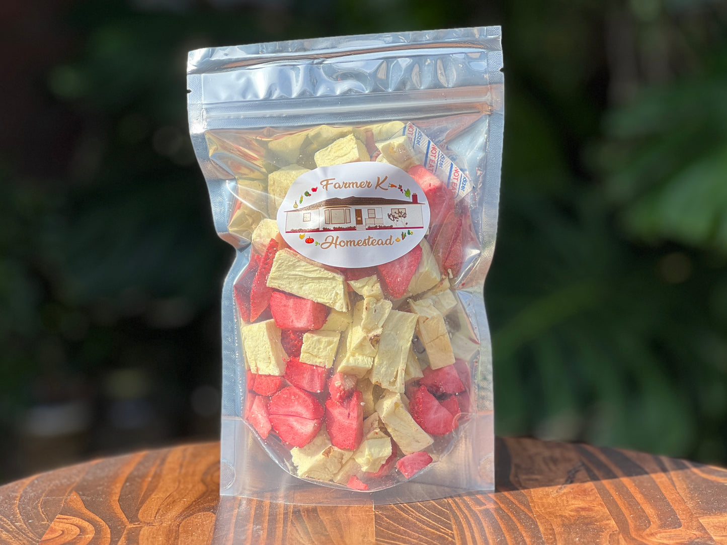 Strawberry & Pineapple Mixed Fruit Freeze Dried Snacks - 1.0oz